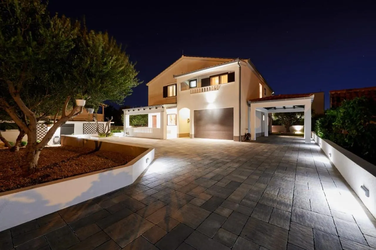 Villa Demonta Trogir