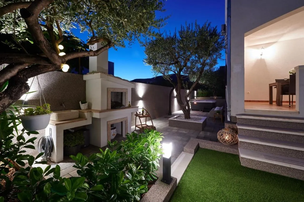 Villa Demonta Trogir